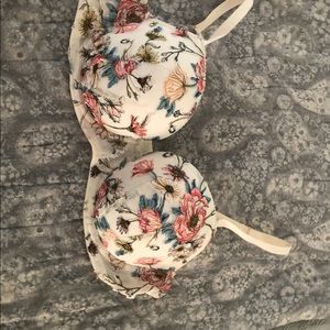 Floral Victoria secret 36c bra